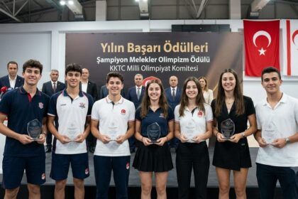 Genç Sporculara Yılın Başarı Ödülleri
