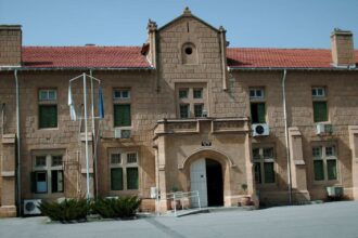 Rum'dan KKTC'li Diplomata Soruşturma