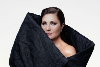 Sibel Can Girne'de Unutulmaz Gece